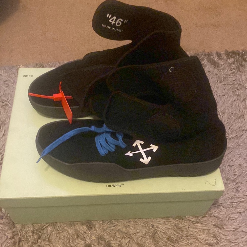 Off white Moto wrap sneakers